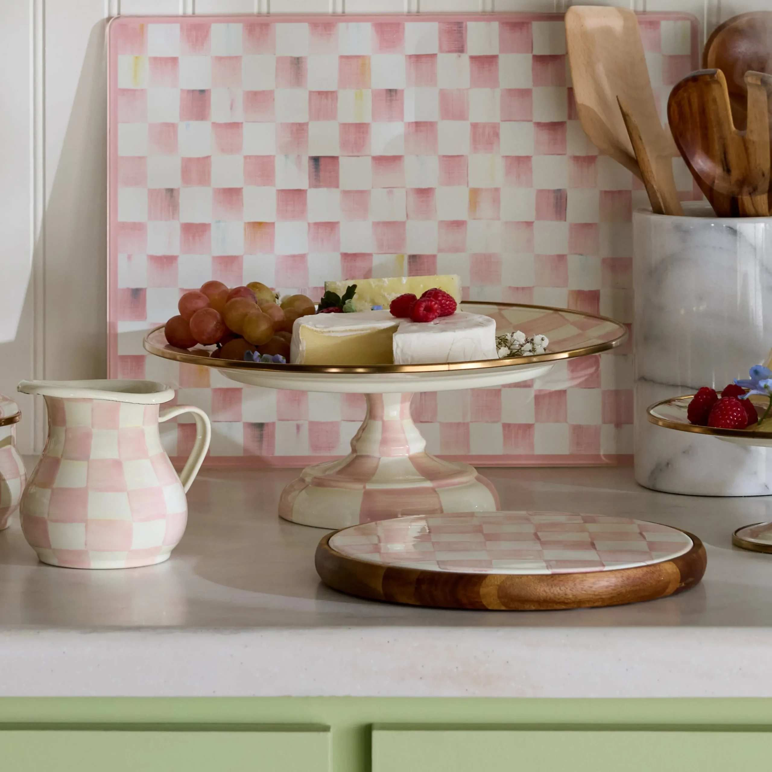 Rosy Check Small Pedestal Platter