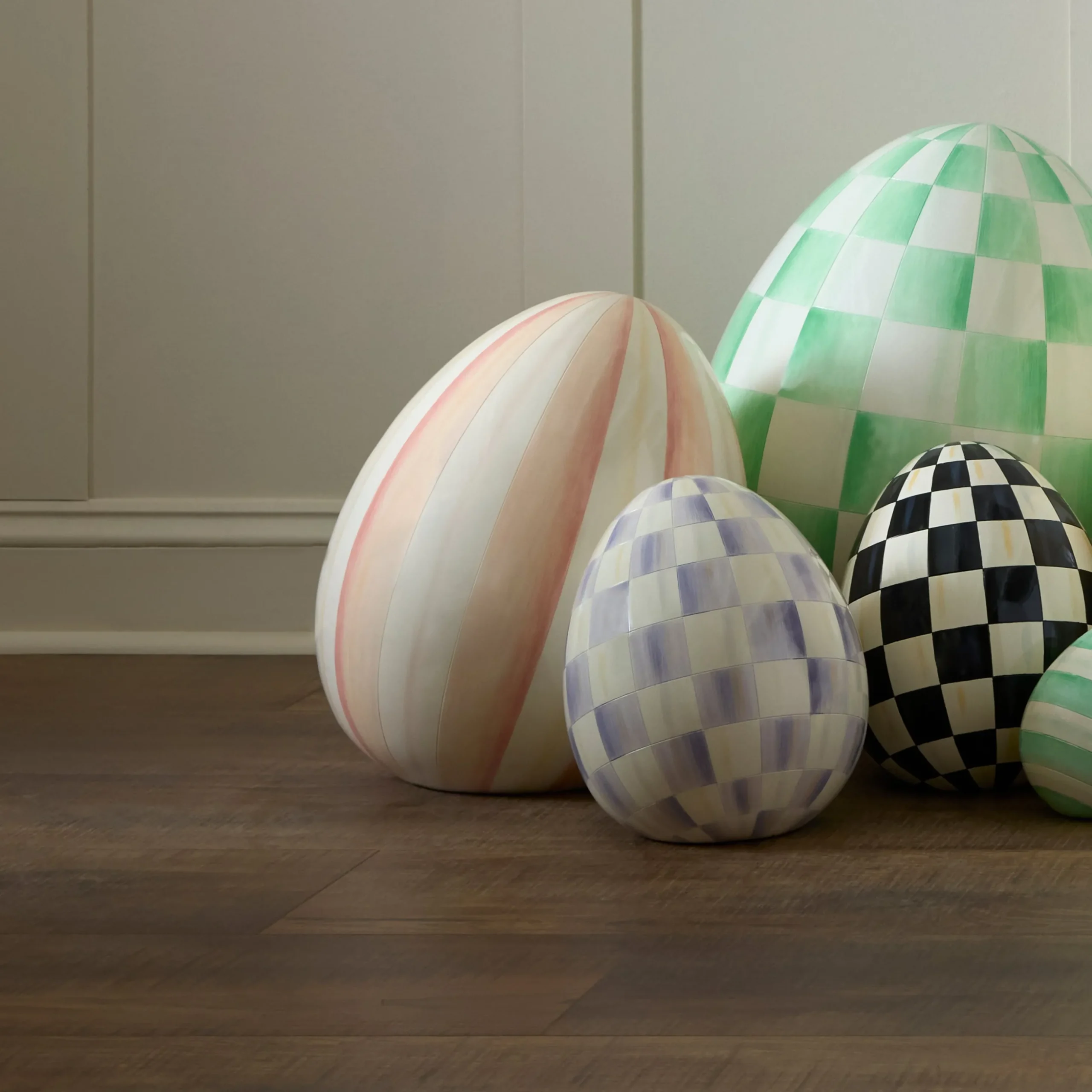 Rosy Stripe Medium Egg