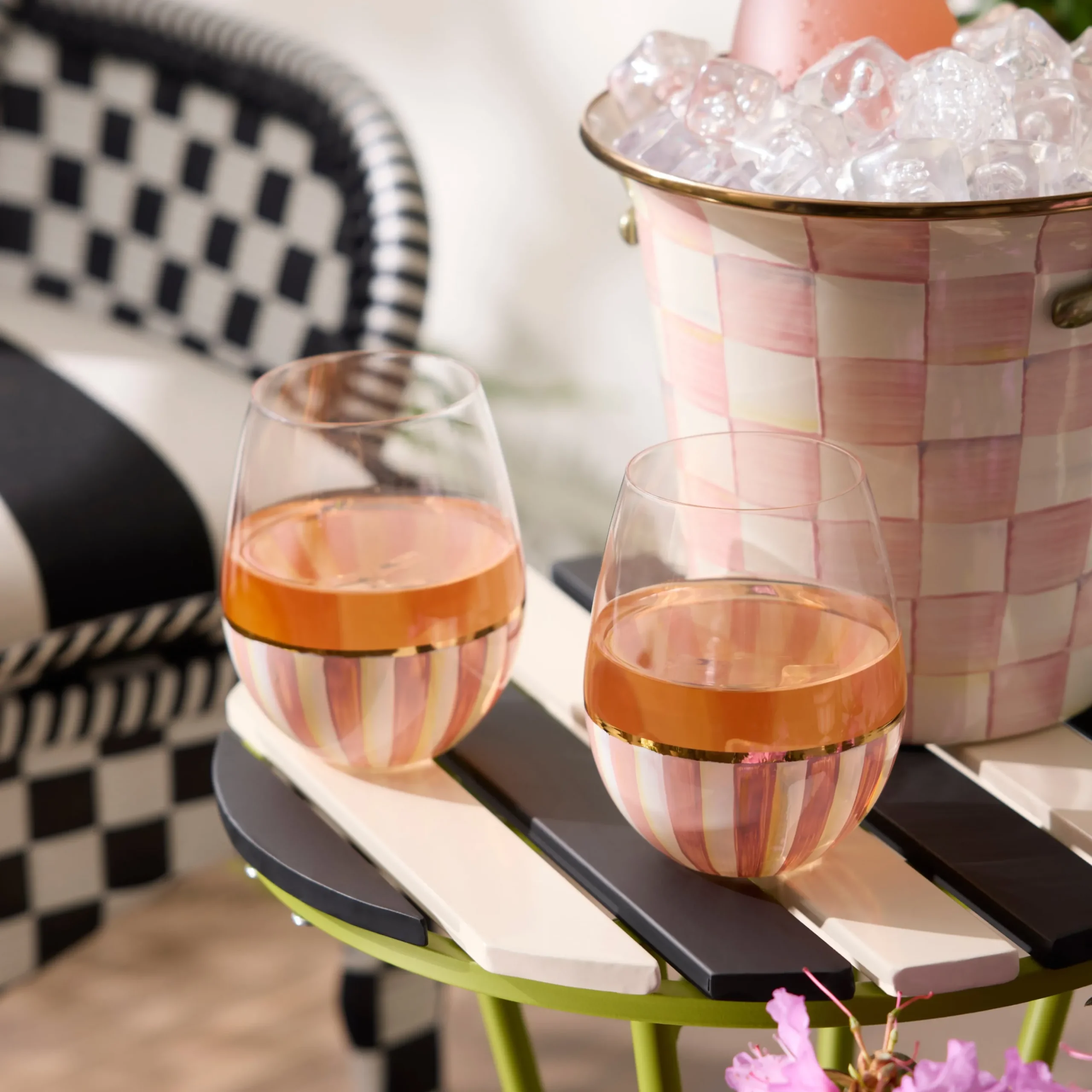Rosy Stripe Stemless Wine Glass