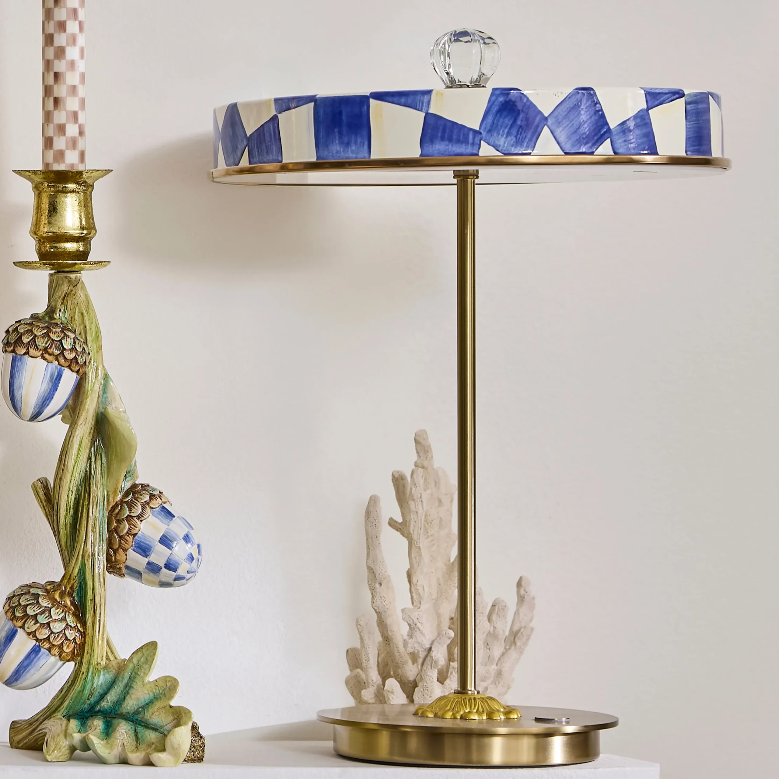 Royal Check LED Rechargeable Disk Table Lamp