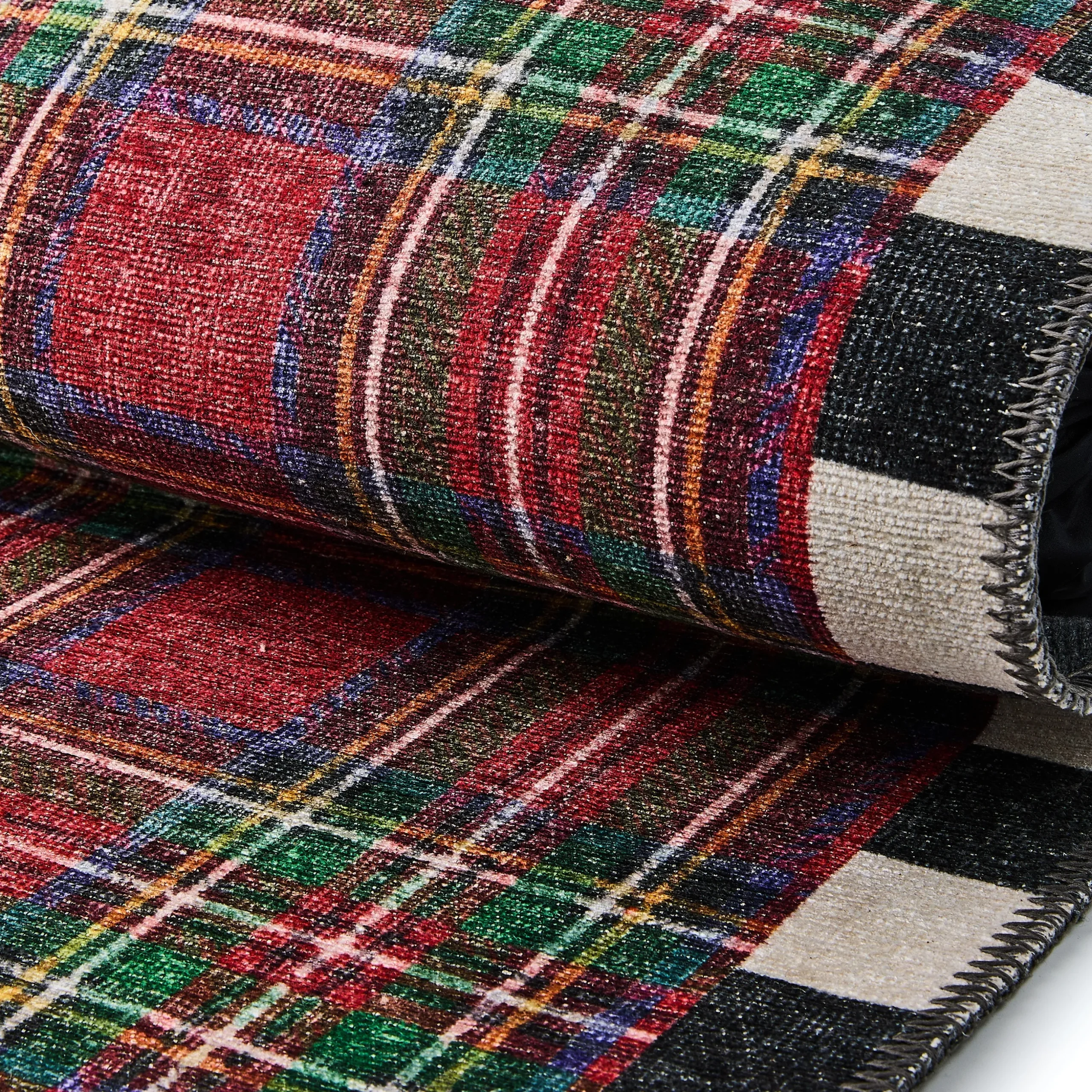 Royal Stewart Tartan Red 8' x 10' Washable Rug