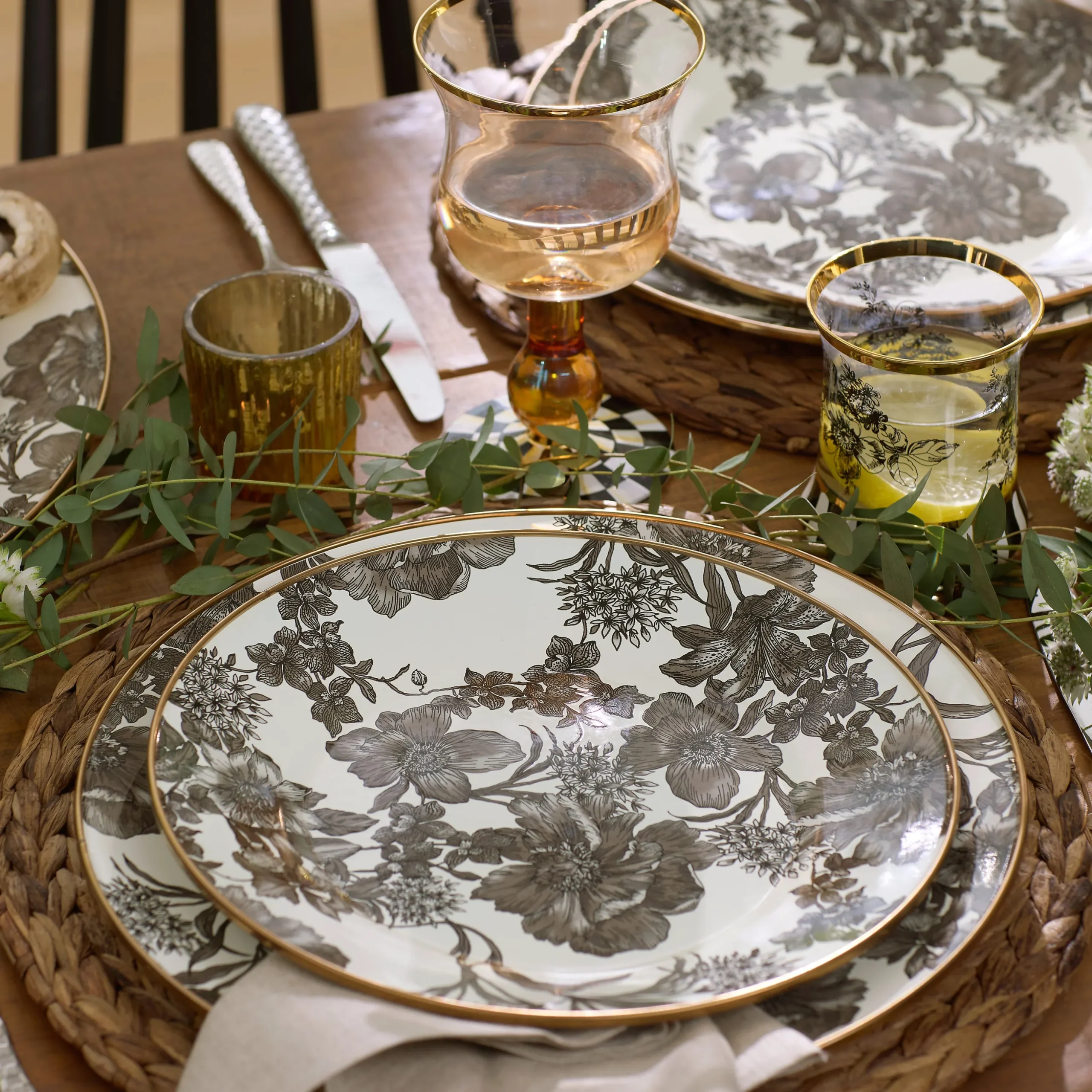 Sterling English Garden Chargers, Set of 4