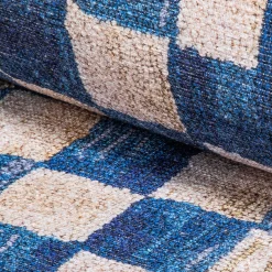 Truly Royal Check 2' x 3' Washable Rug