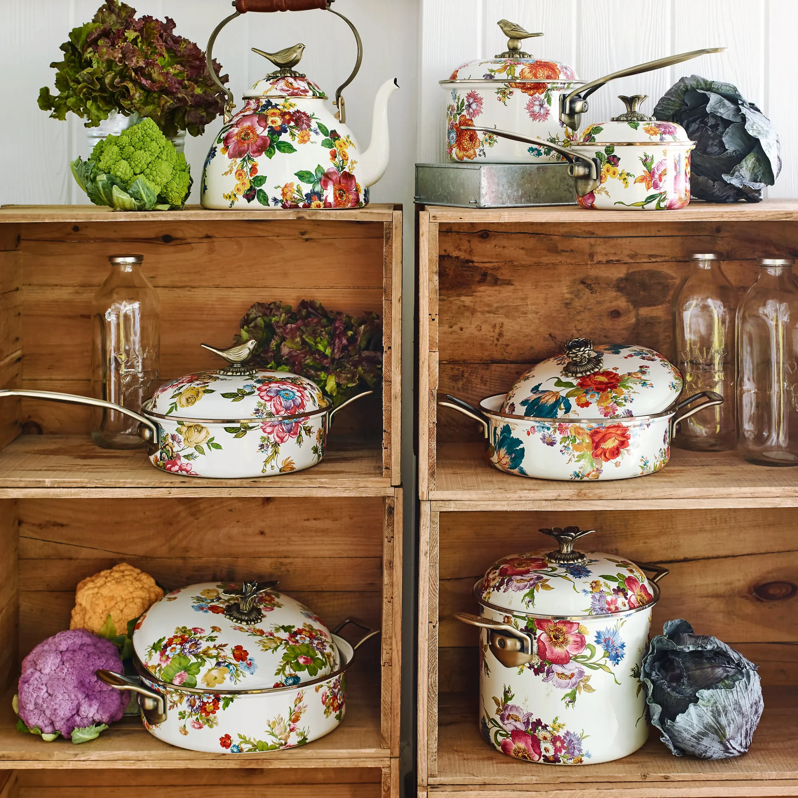 White Flower Market 3 Quart Tea Kettle with Bird