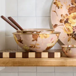 Wild Rose Mauve Medium Everyday Bowl