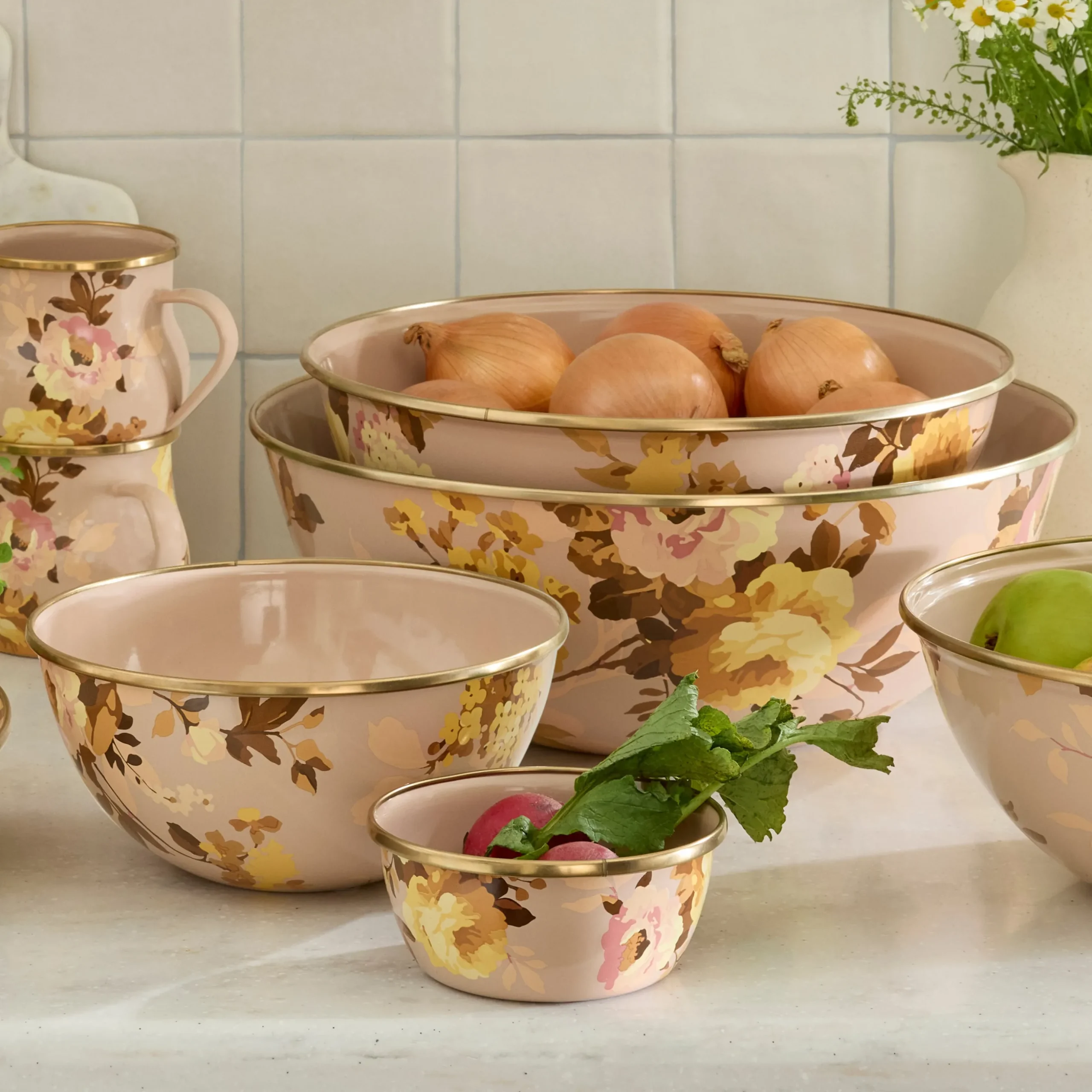 Wild Rose Mauve Pinch Bowl