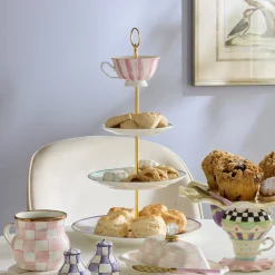 Wonderland Three Tier Sweet Stand