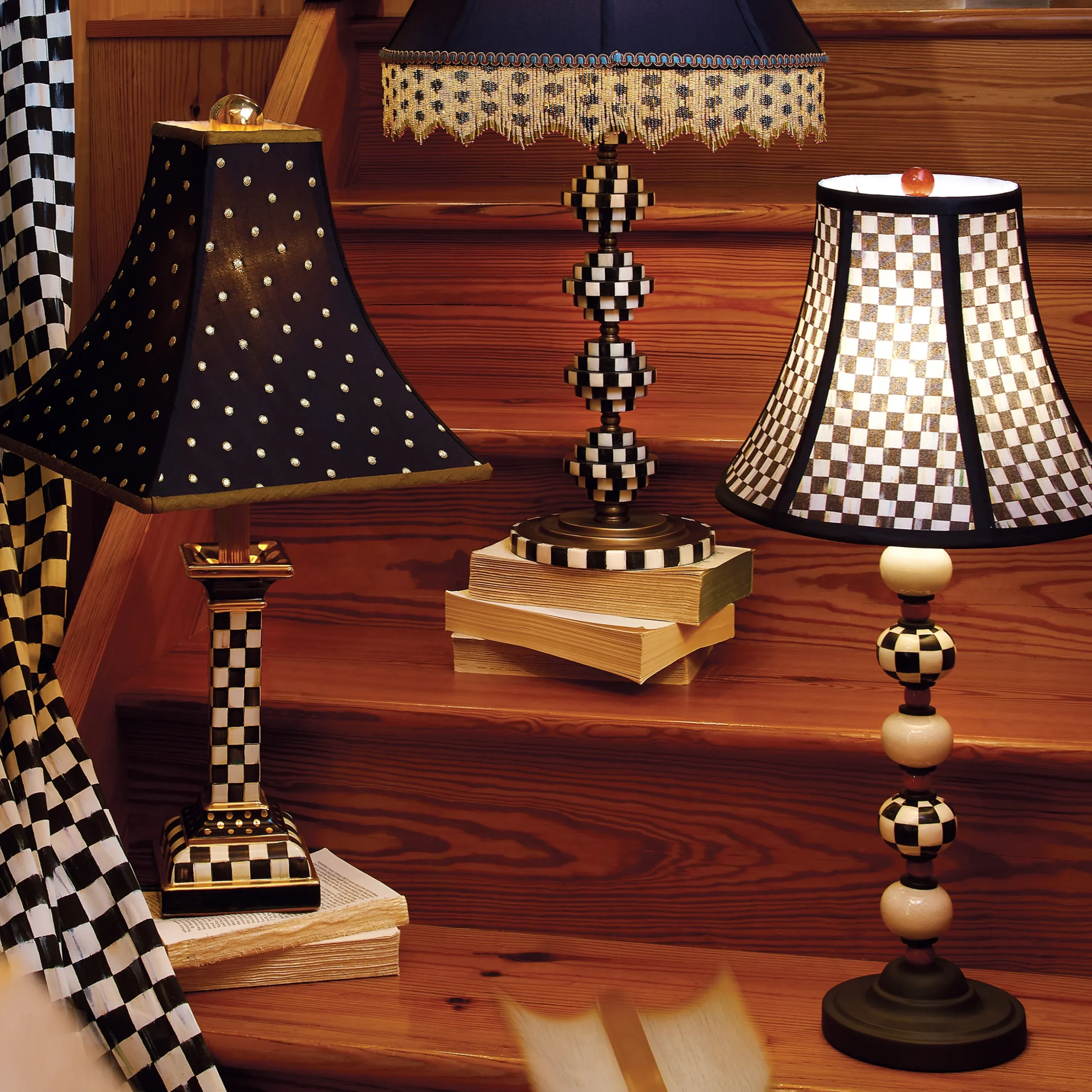 Yo-Yo Table Lamp